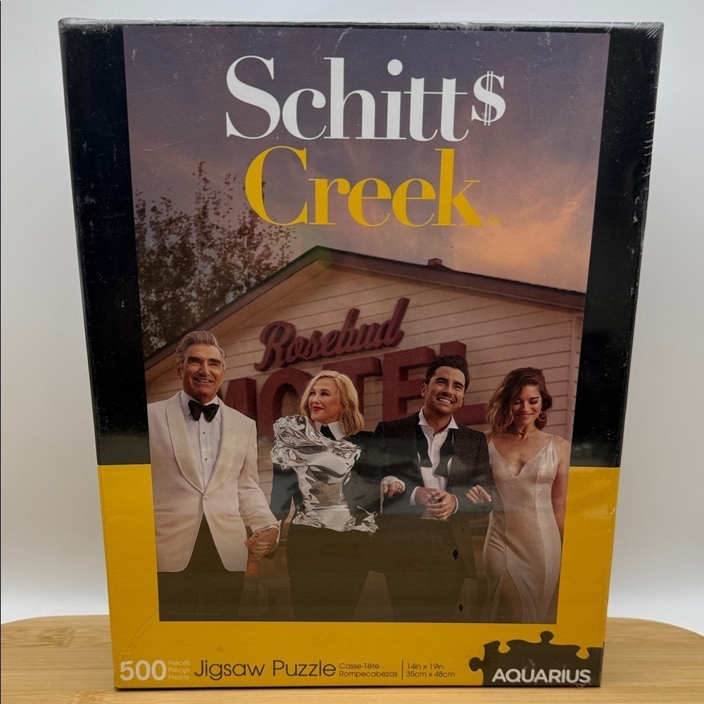 Aquarius Schitt's Creek Jigsaw Puzzle - 500 Pieces - Yellow and Black New in Box